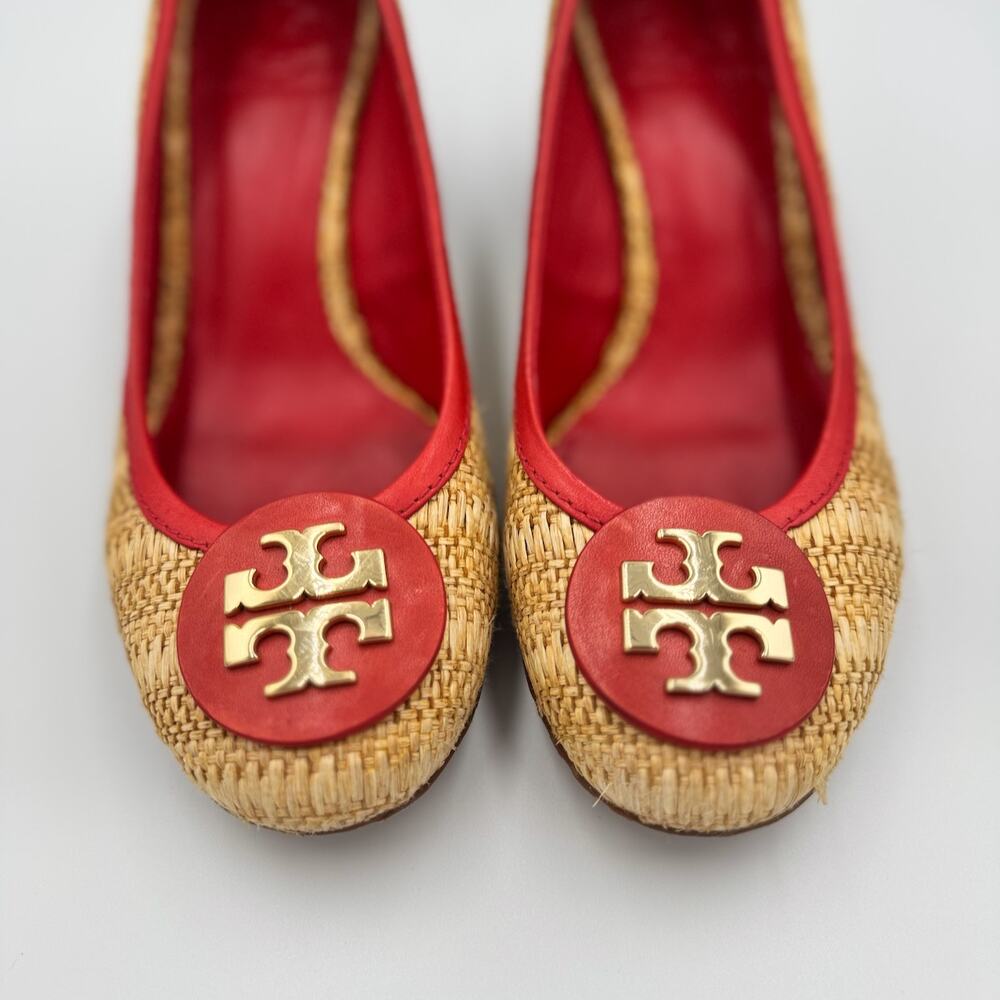 Tory Burch Reva Raffia Wedge Pumps 8M Straw Woven Red Logo Coastal Resort Shoes - Picture 4 of 16